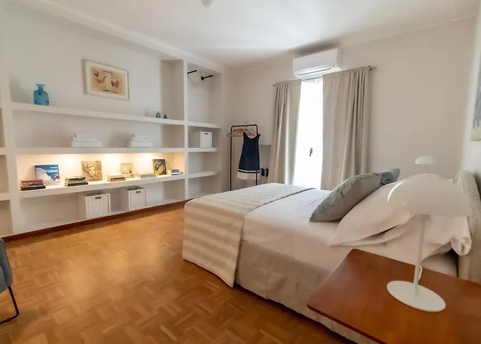 Urban Domus Апартаменты *